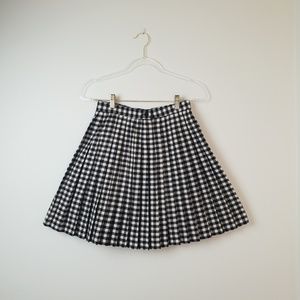 Pleated Checkered Skirt Black White SIZE 10
